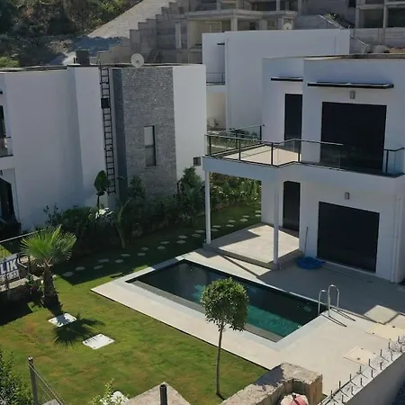 Al Mare 2; Koyunbaba'da Oezel Havuzlu *