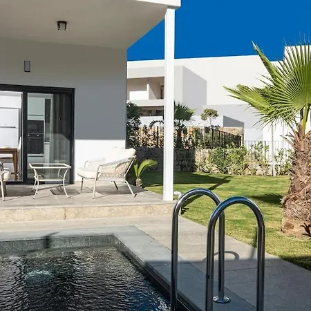 Al Mare 2; Koyunbaba'da Oezel Havuzlu * Bodrum