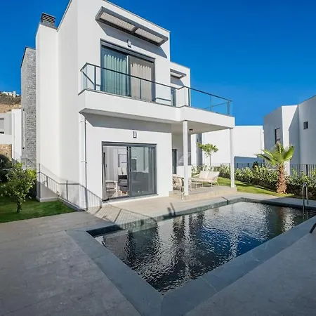 Al Mare 2; Koyunbaba'da özel Havuzlu Bodrum