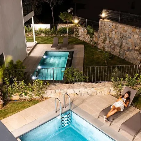 Al Mare 2; Koyunbaba'da özel Havuzlu Villa *